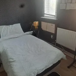 Away 2 Homestay London