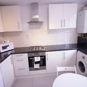 Double Near Canary Wharf 32 Homestay London